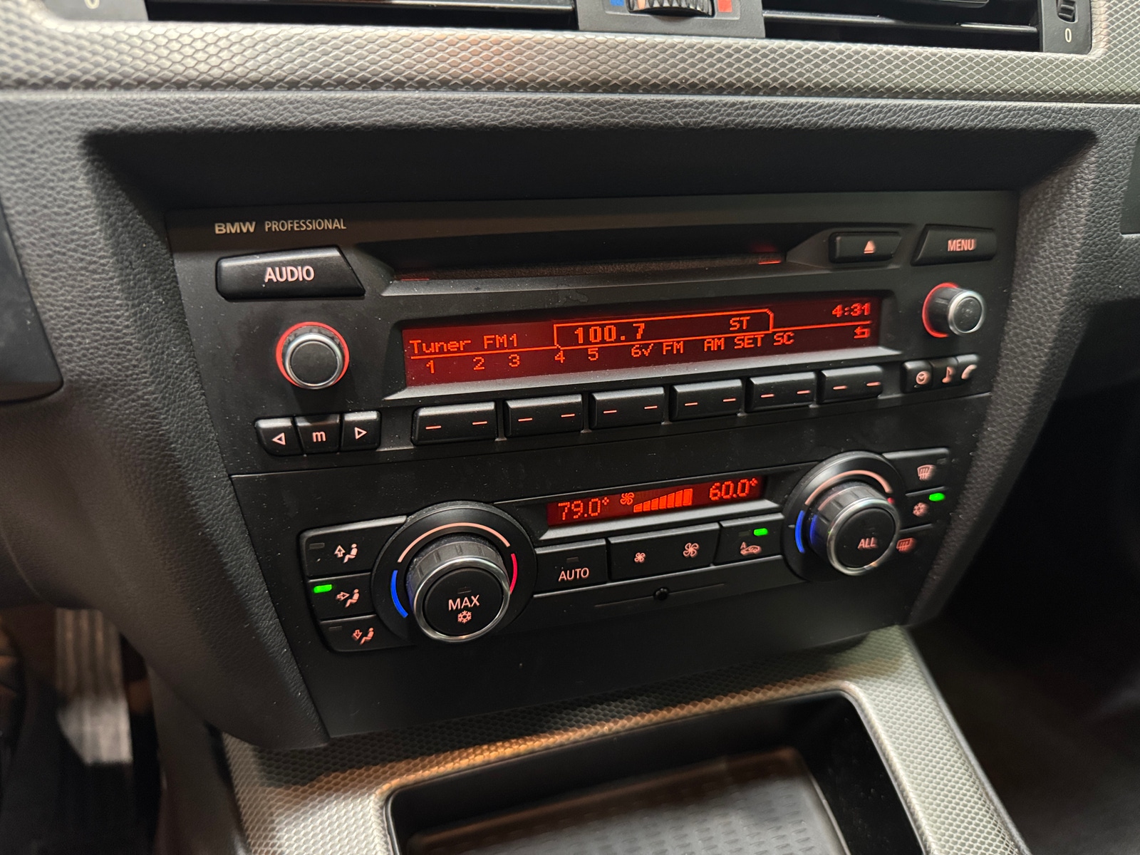 Thumbnail: 2012 BMW 3 Series - 2