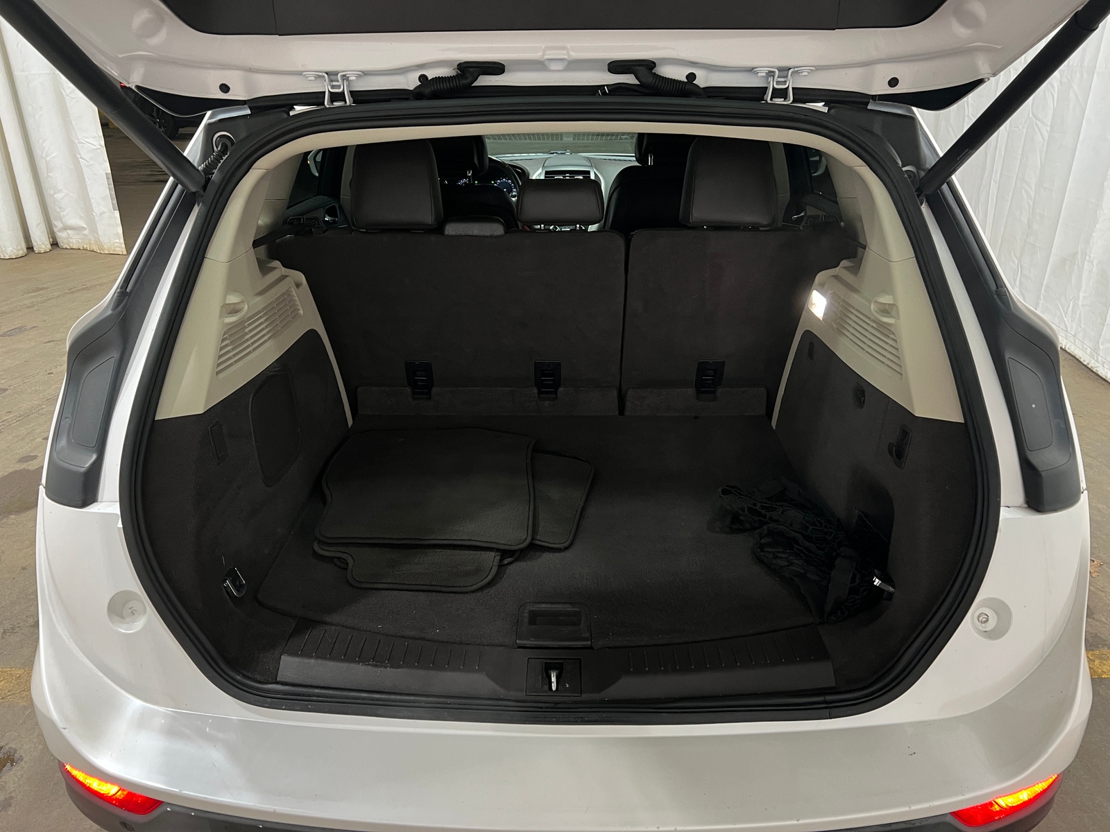 Thumbnail: 2019 Lincoln MKC - 6