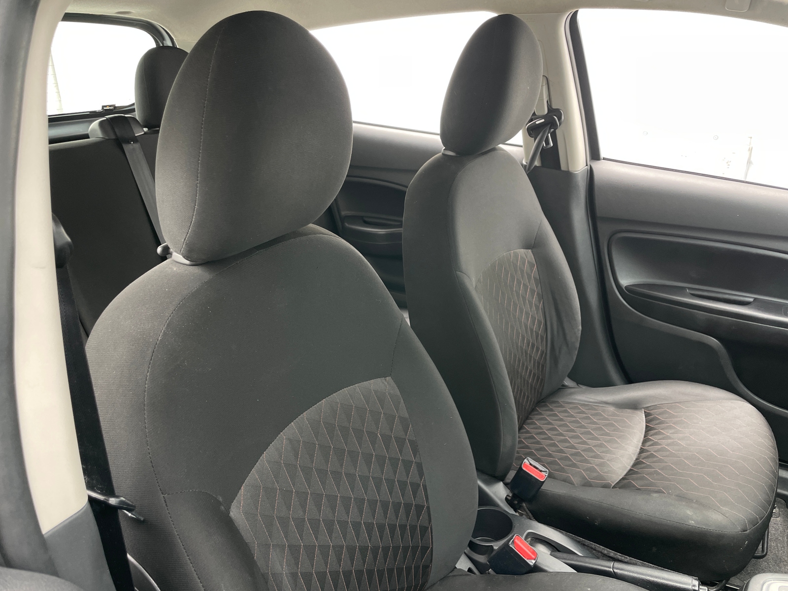 Thumbnail: 2021 Mitsubishi Mirage - 2