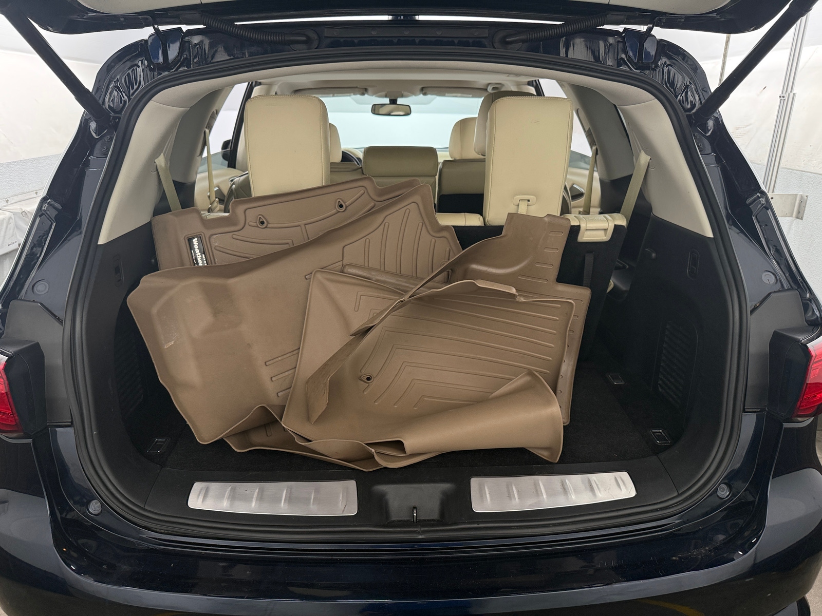 Thumbnail: 2018 INFINITI QX60 - 6