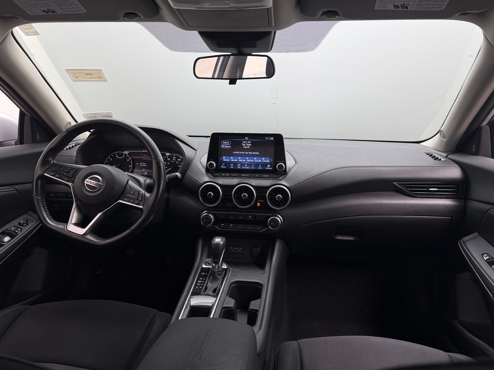 Thumbnail: 2022 Nissan Sentra - 3