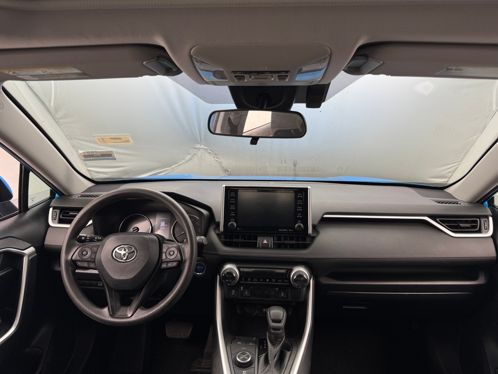 Thumbnail: 2019 Toyota RAV4 - 3