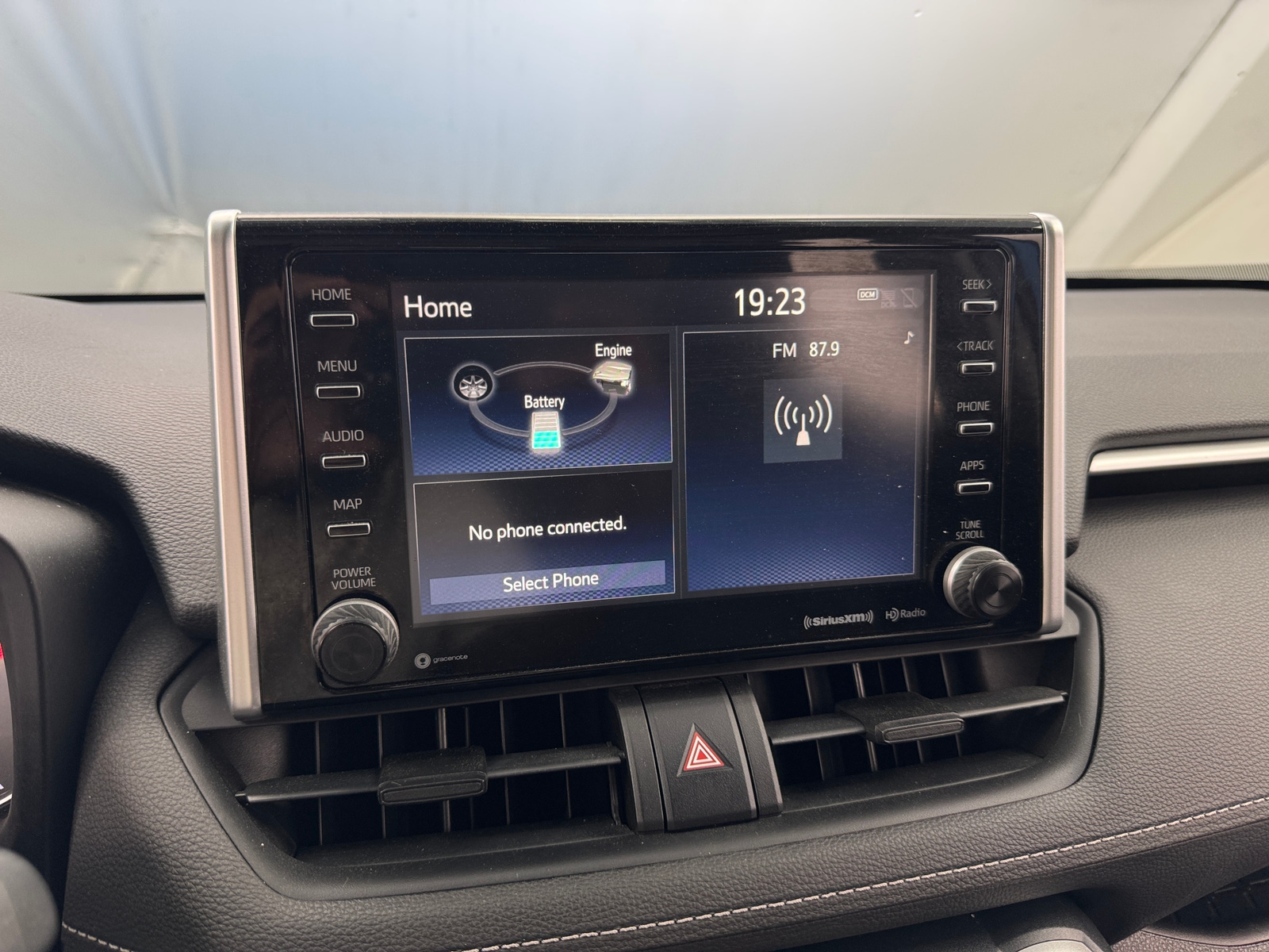 Thumbnail: 2019 Toyota RAV4 - 4