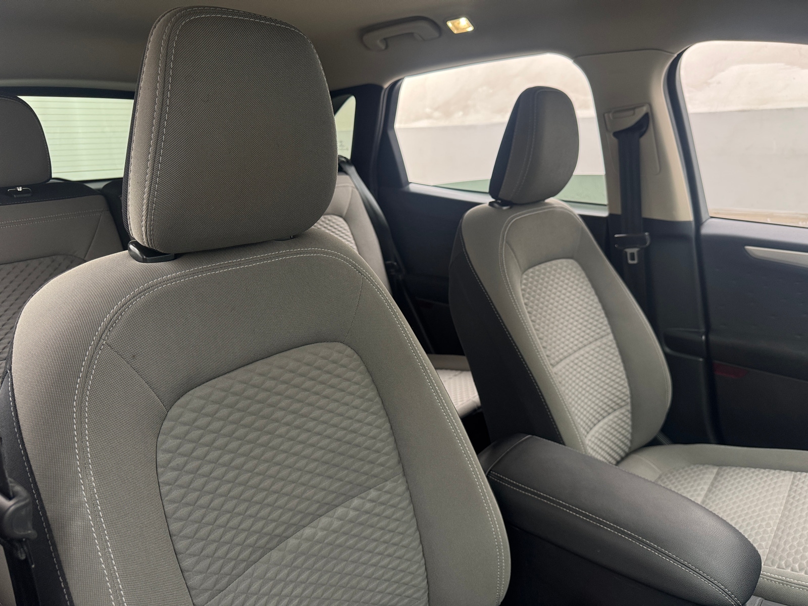 Thumbnail: 2020 Ford Escape - 2