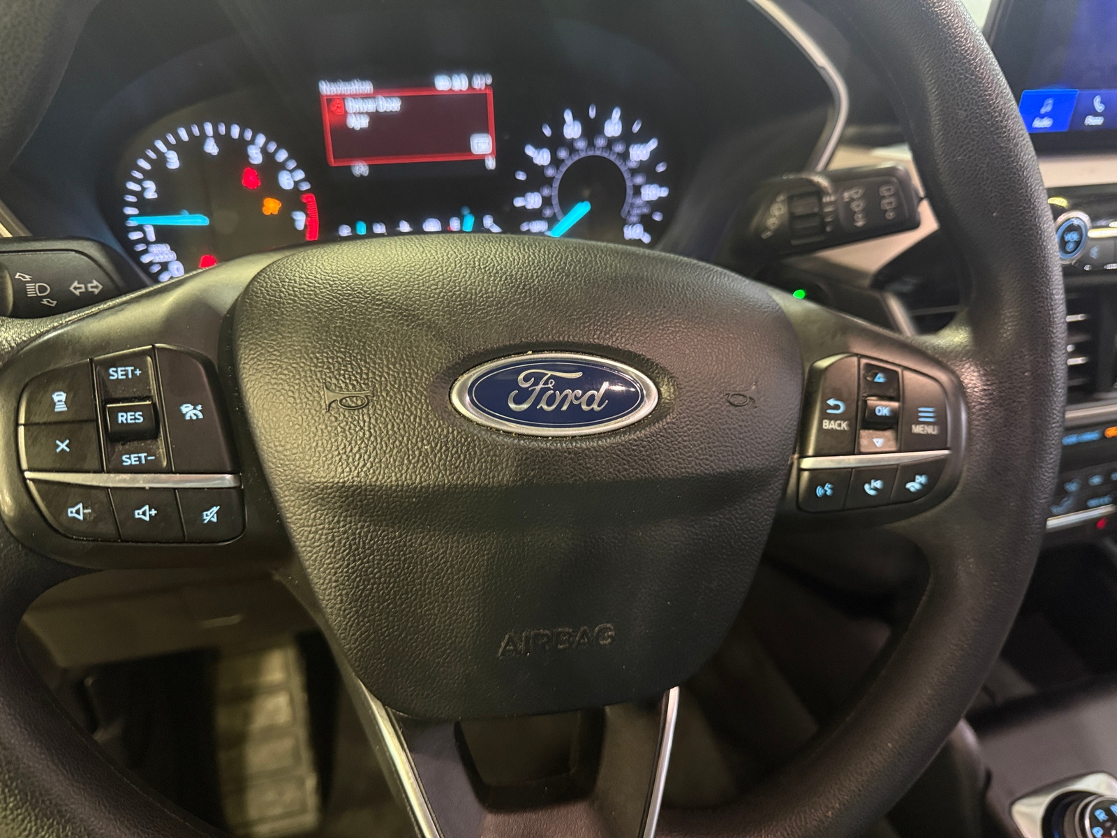 Thumbnail: 2020 Ford Escape - 5