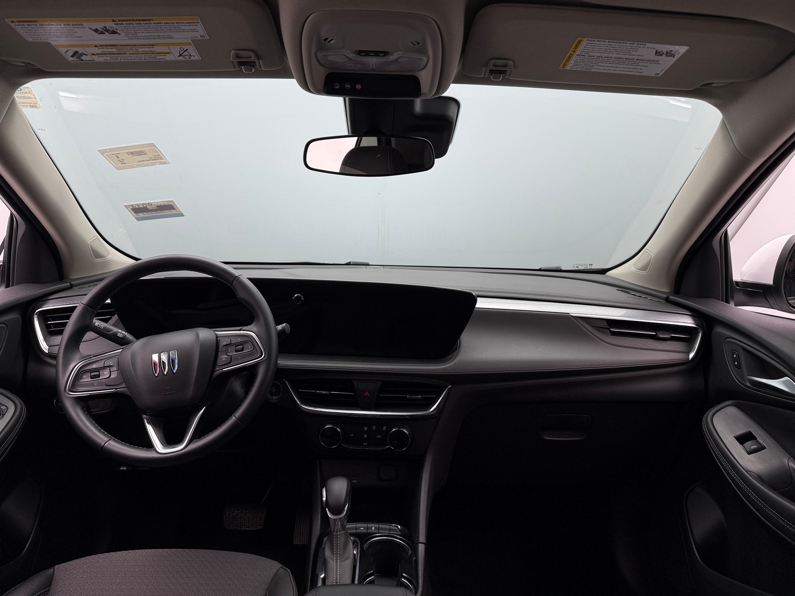 Thumbnail: 2025 Buick Encore GX - 3