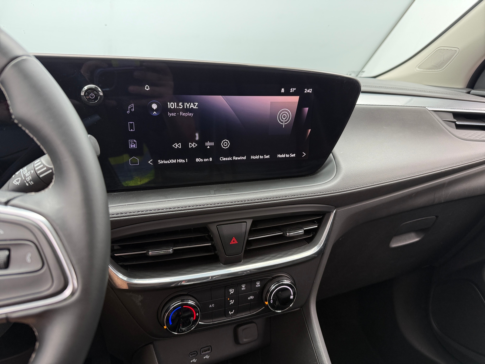 Thumbnail: 2025 Buick Encore GX - 4