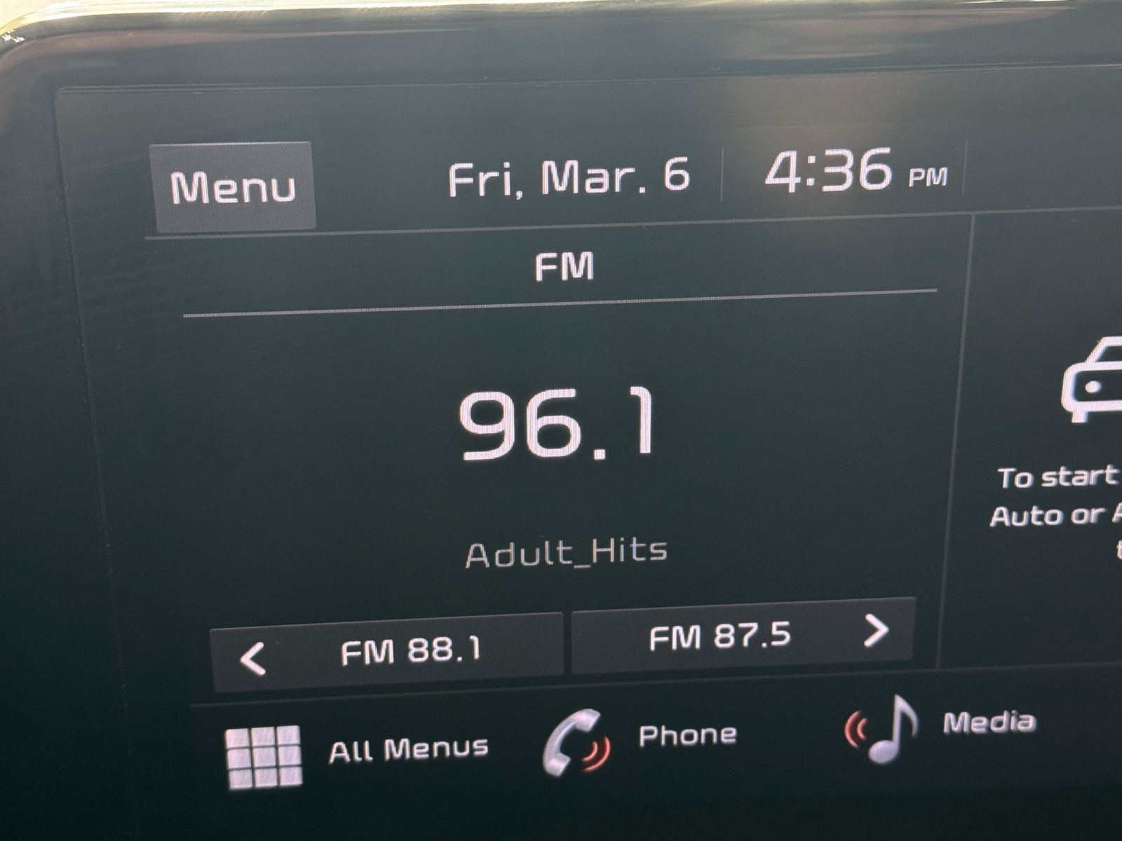 Thumbnail: 2024 Kia Forte - 4