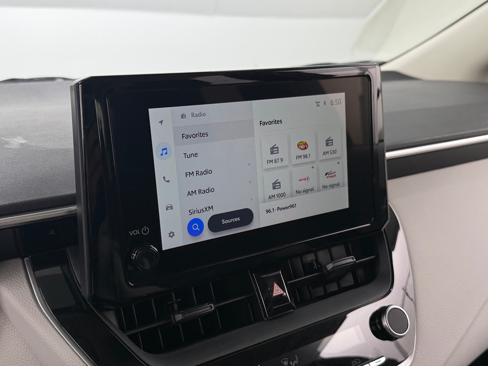 Thumbnail: 2025 Toyota Corolla - 4