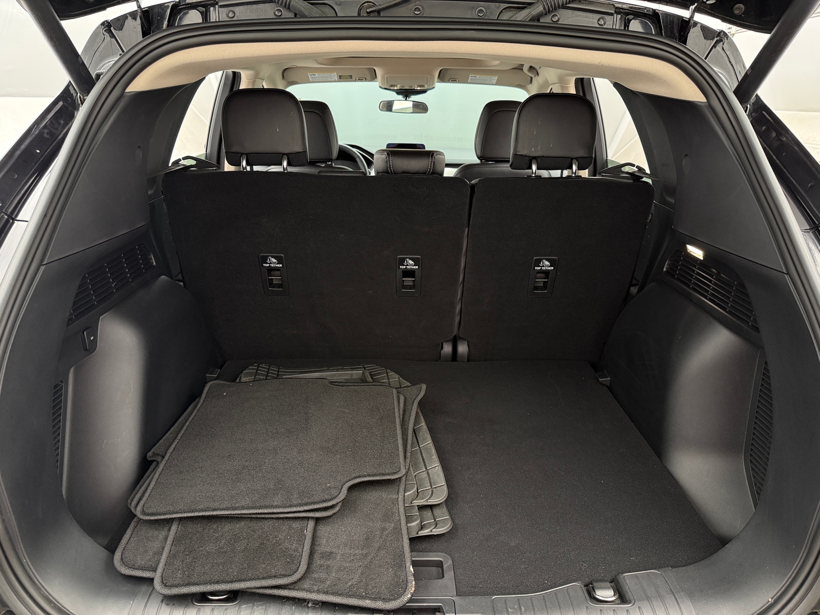 Thumbnail: 2020 Ford Escape - 6