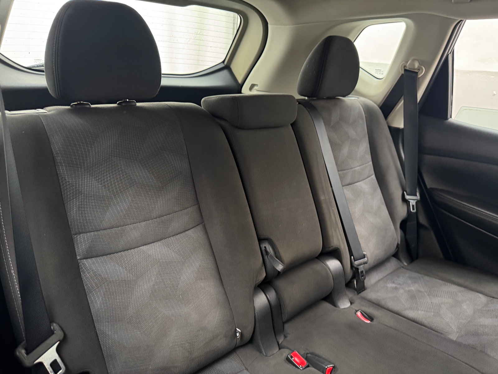 Thumbnail: 2015 Nissan Rogue - 6