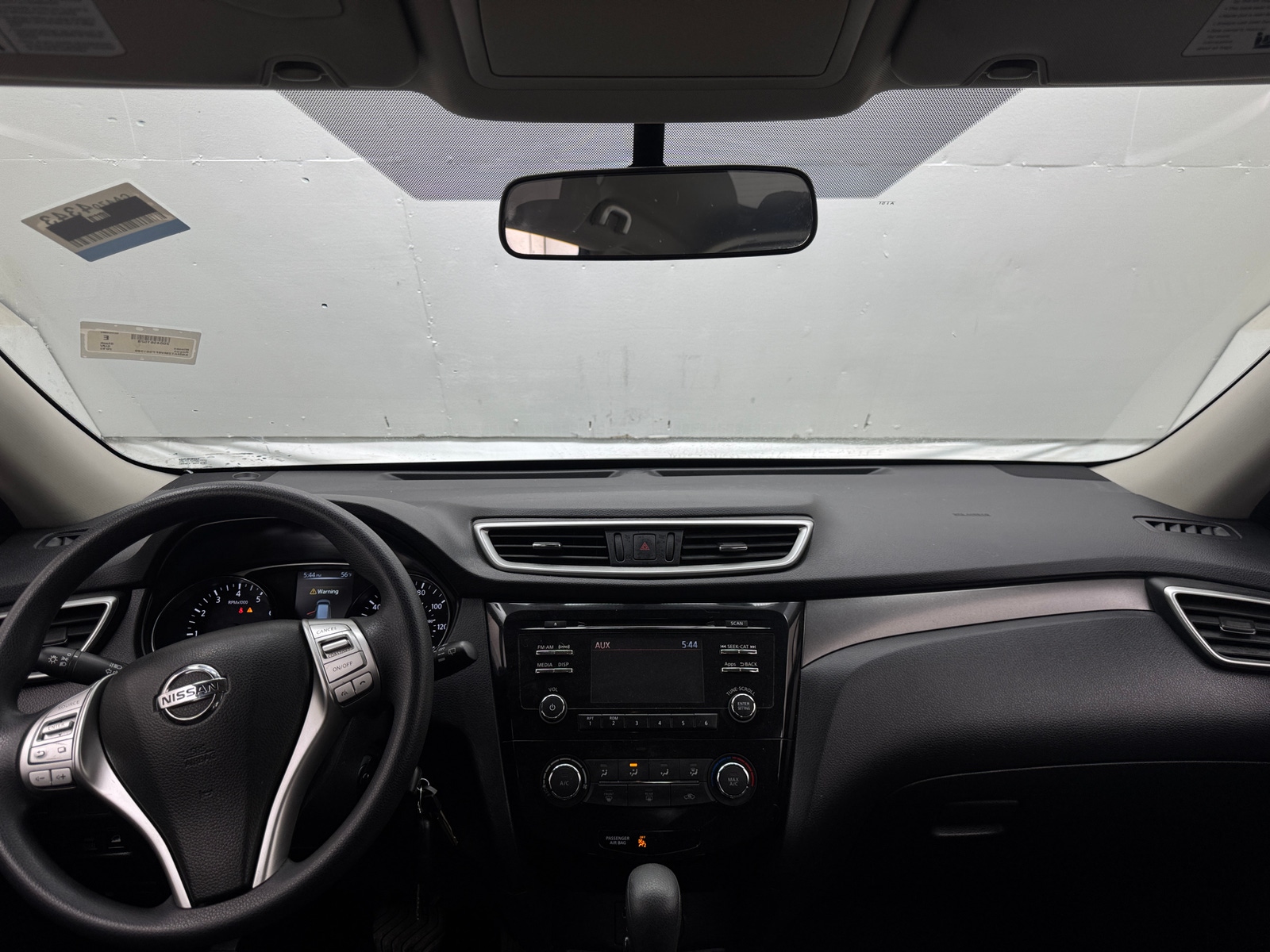 Thumbnail: 2015 Nissan Rogue - 3