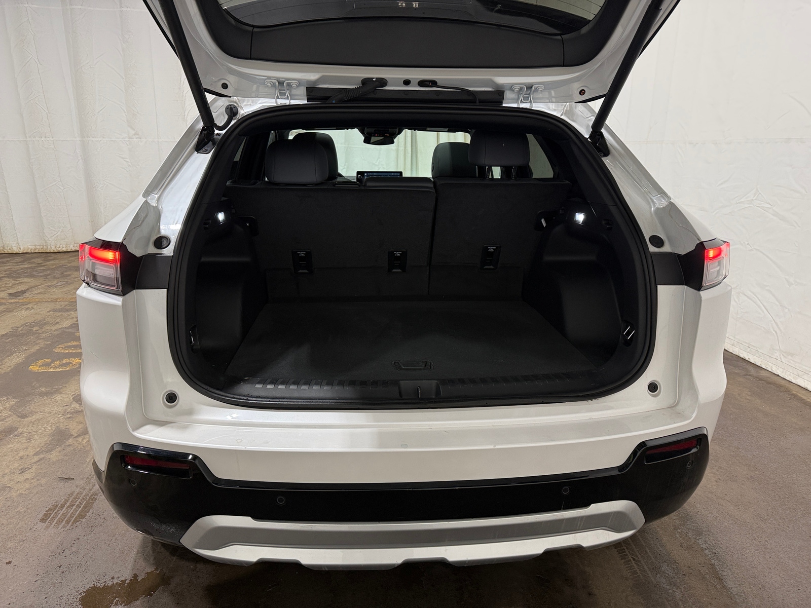 Thumbnail: 2024 Honda Prologue - 6