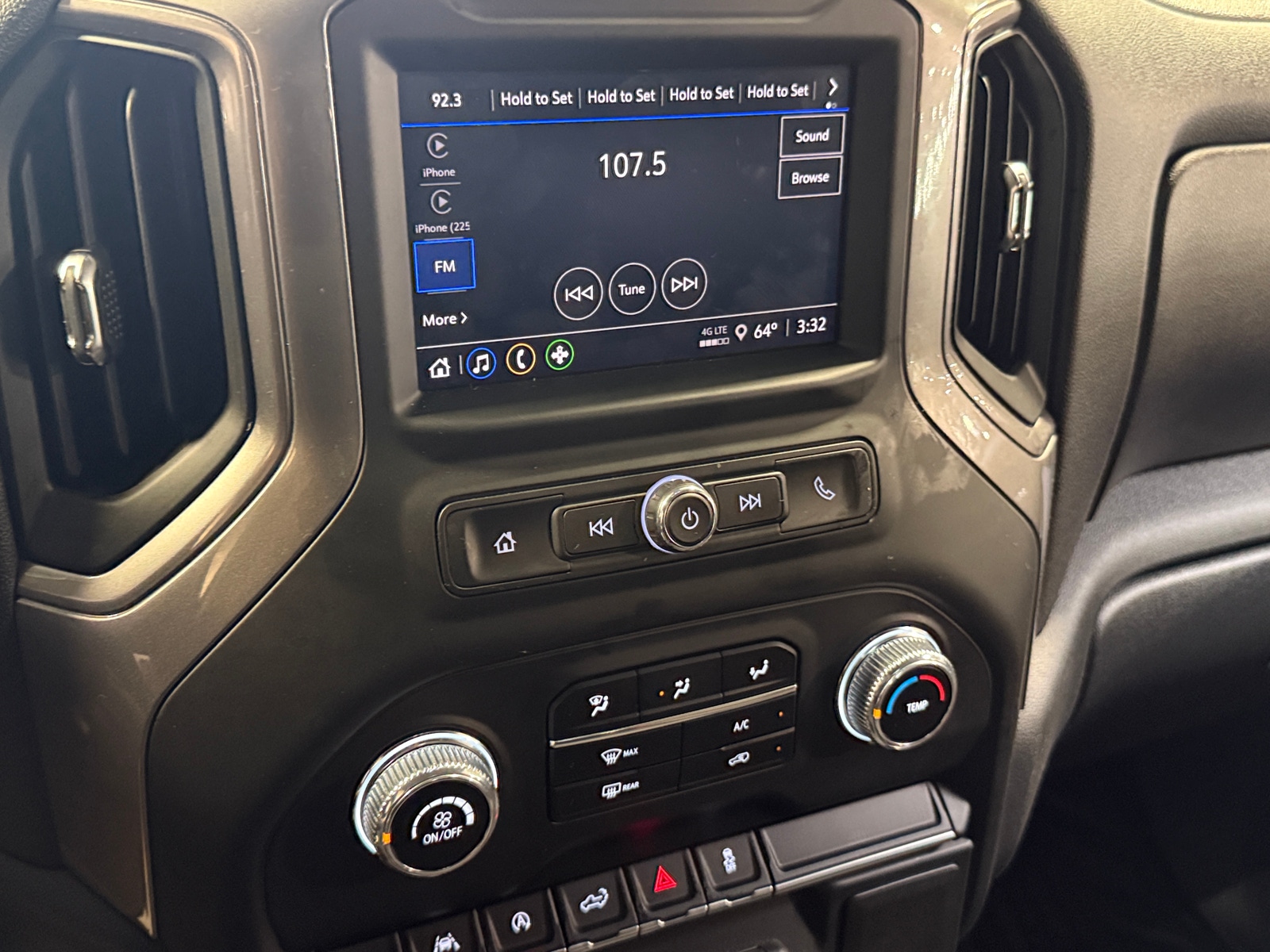 Thumbnail: 2025 GMC Sierra 1500 - 4