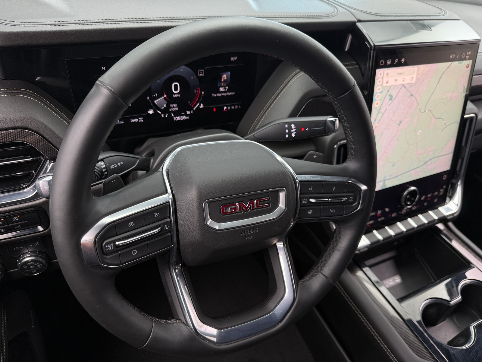 Thumbnail: 2025 GMC Yukon XL - 4