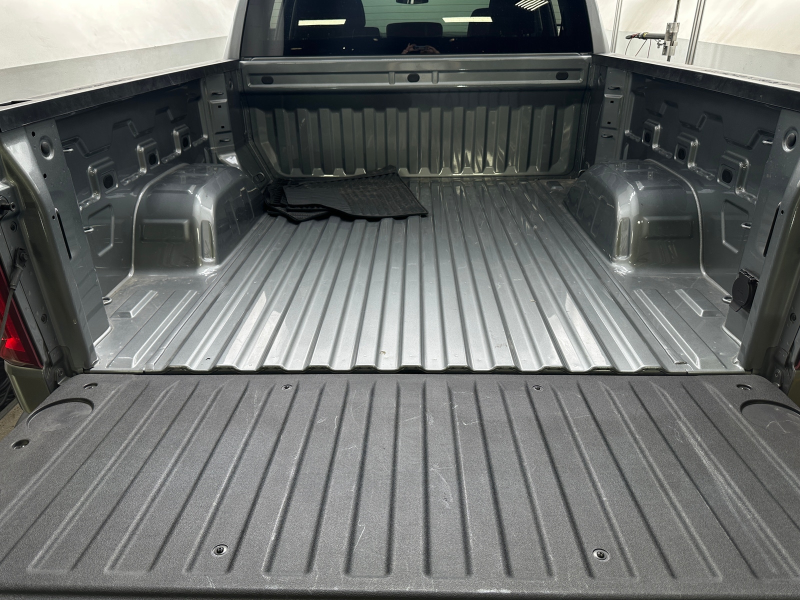 Thumbnail: 2026 Chevrolet Silverado 1500 - 7