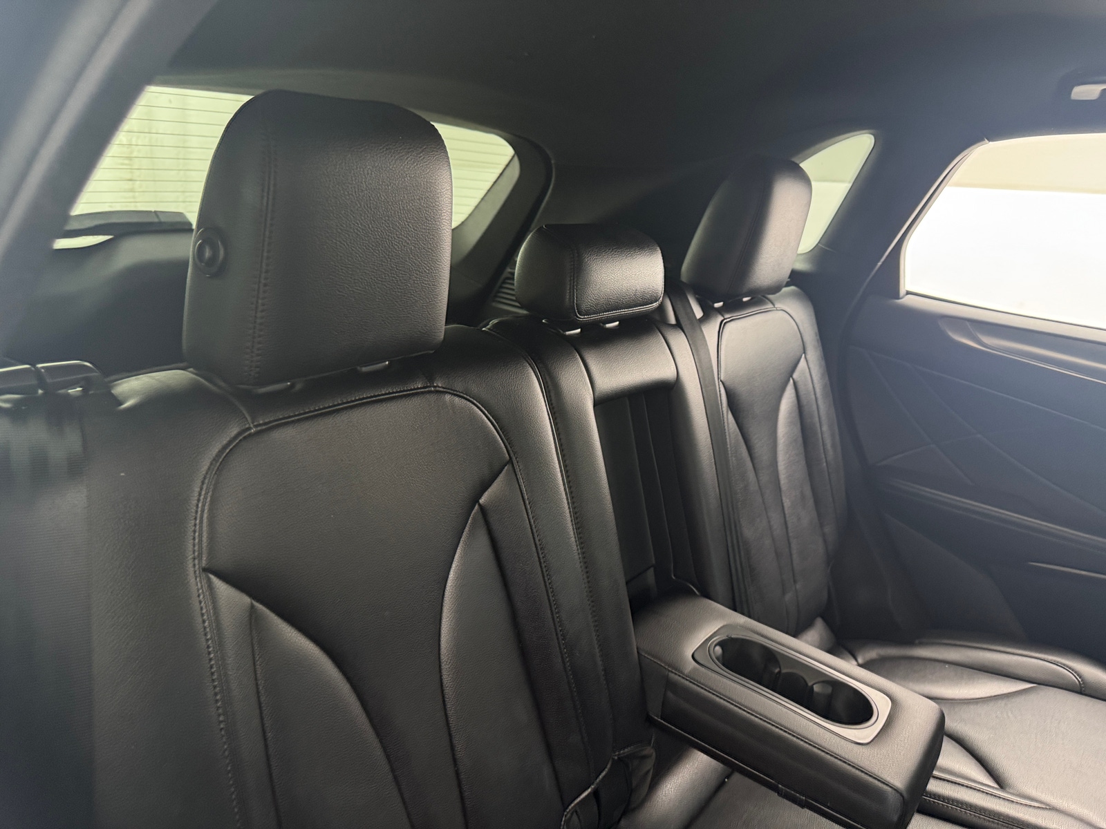 Thumbnail: 2017 Lincoln MKC - 5