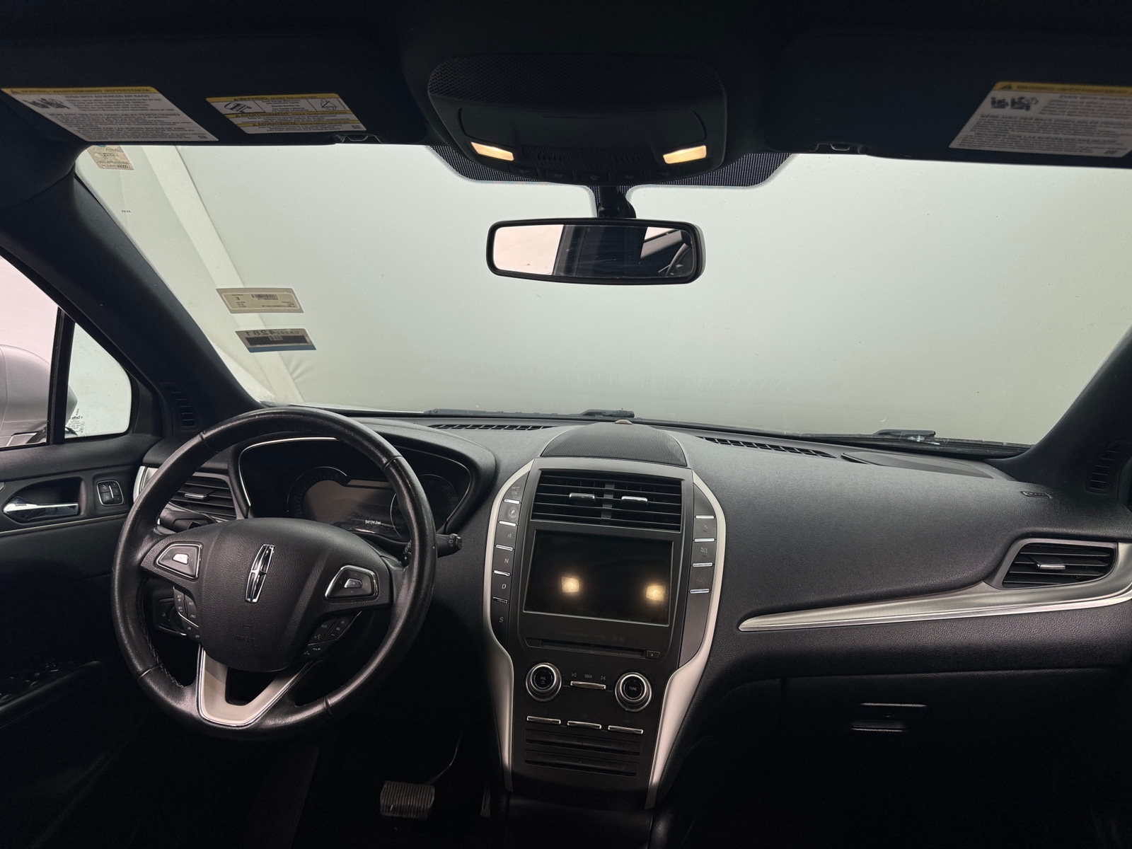 Thumbnail: 2017 Lincoln MKC - 2