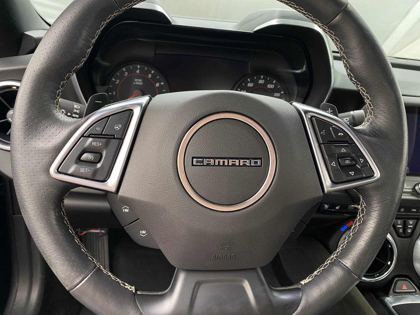 Thumbnail: 2016 Chevrolet Camaro - 4