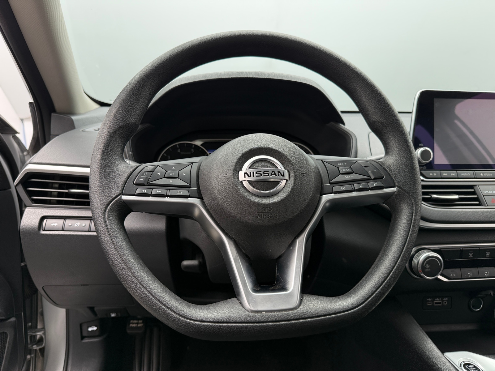 Thumbnail: 2022 Nissan Altima - 5