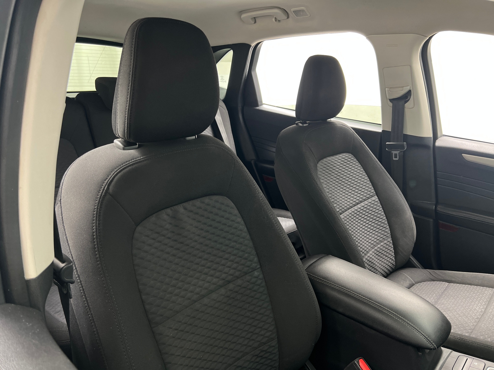 Thumbnail: 2021 Ford Escape - 2