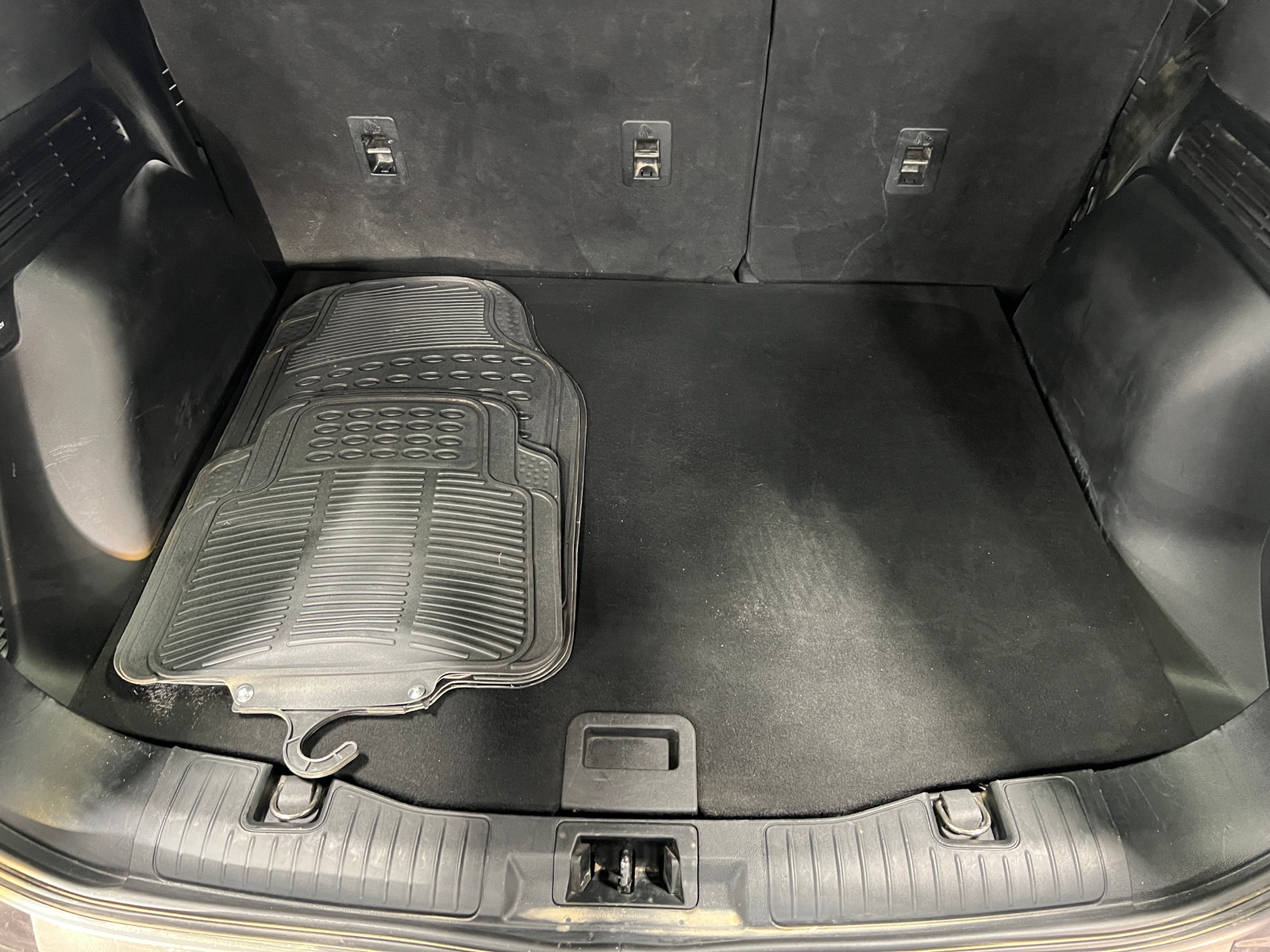 Thumbnail: 2021 Ford Escape - 7