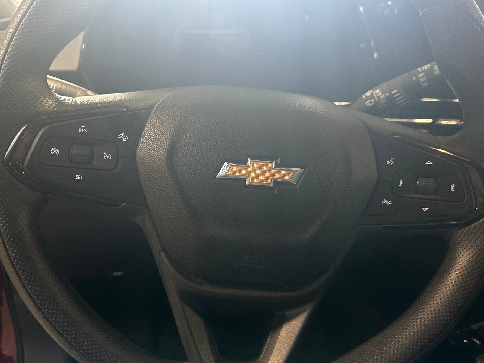 Thumbnail: 2025 Chevrolet Trax - 5