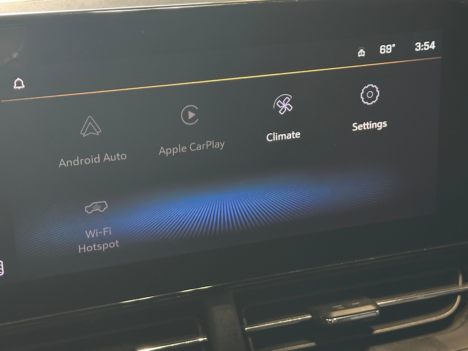 Thumbnail: 2025 Chevrolet Trax - 4