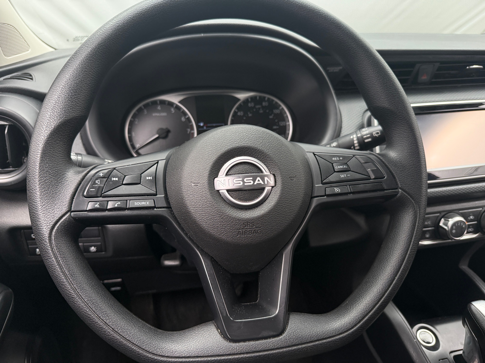 Thumbnail: 2024 Nissan Kicks - 5