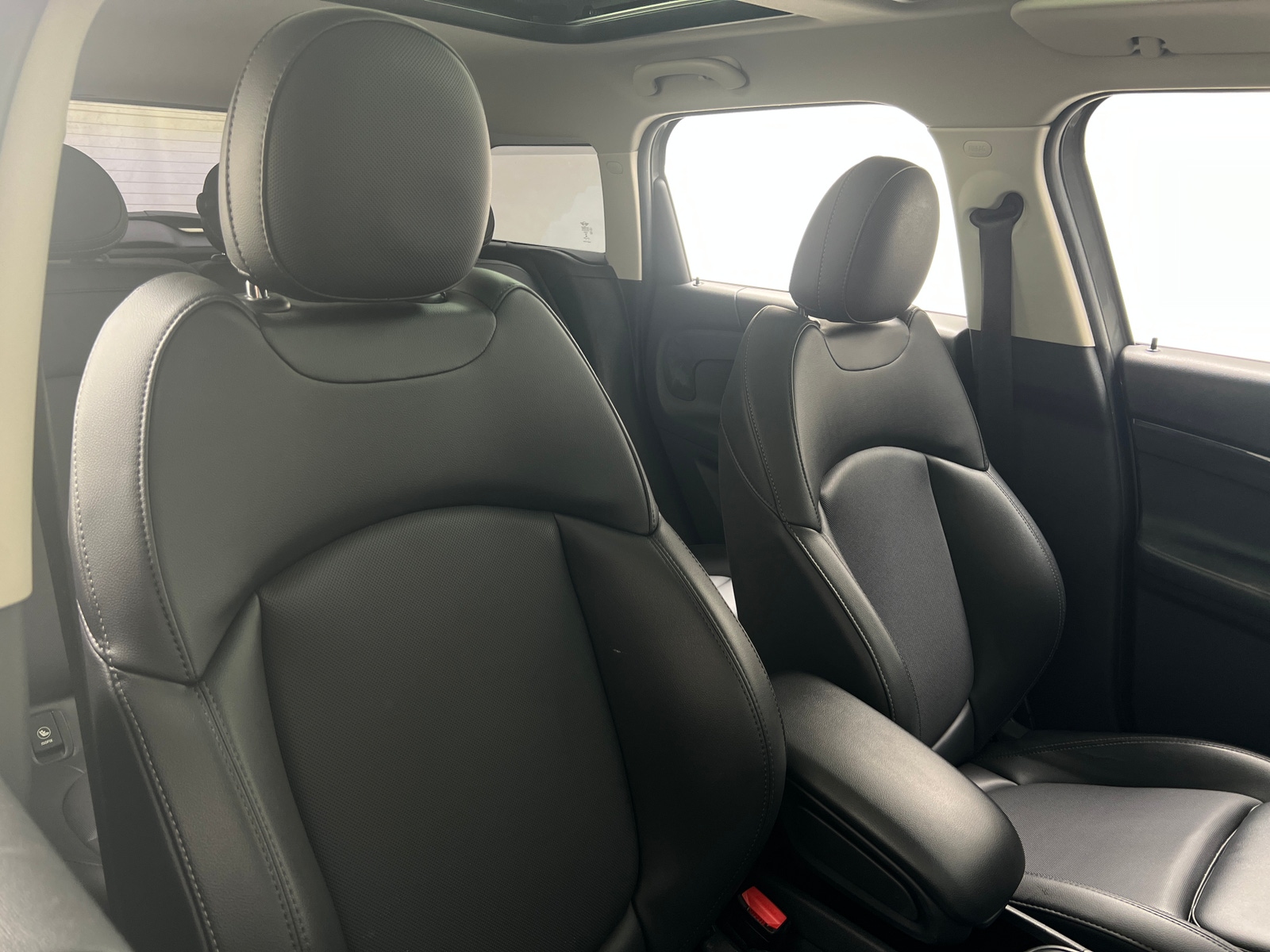 Thumbnail: 2019 MINI Cooper Countryman - 2