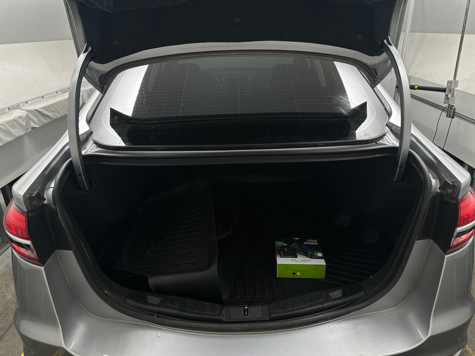 Thumbnail: 2020 Ford Fusion - 7