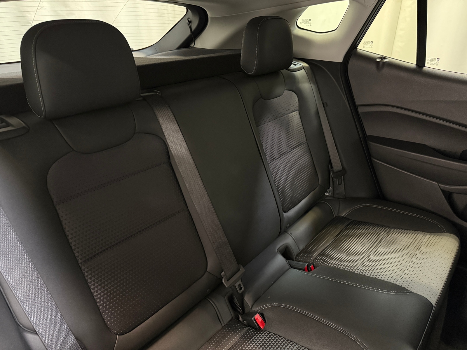 Thumbnail: 2025 Chevrolet Trax - 6