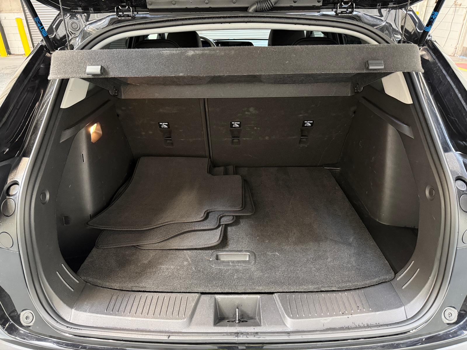 Thumbnail: 2025 Chevrolet Trax - 7