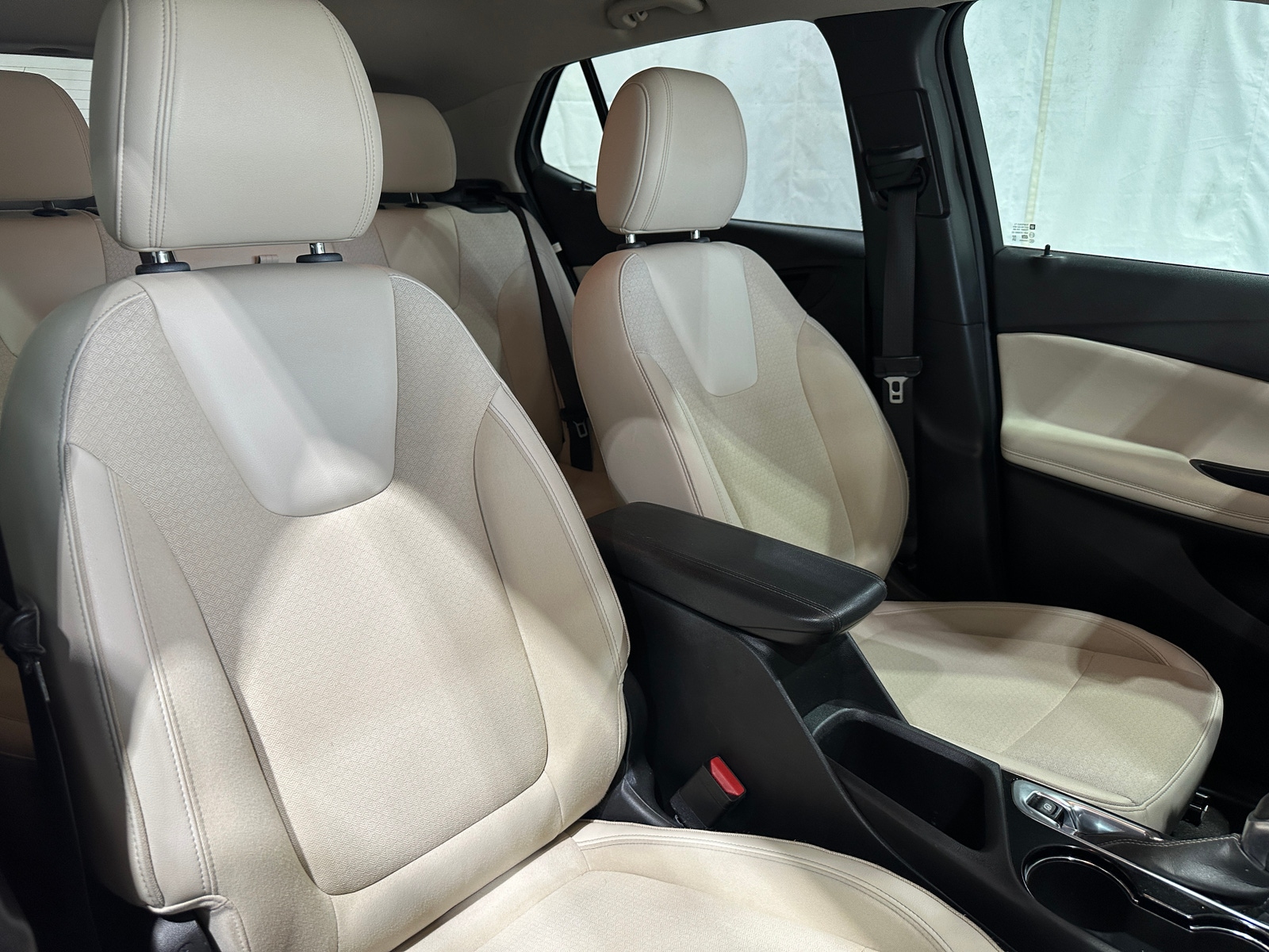 Thumbnail: 2020 Buick Encore GX - 2