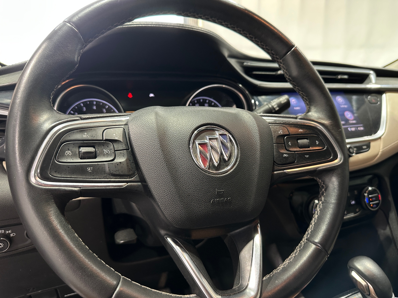 Thumbnail: 2020 Buick Encore GX - 5