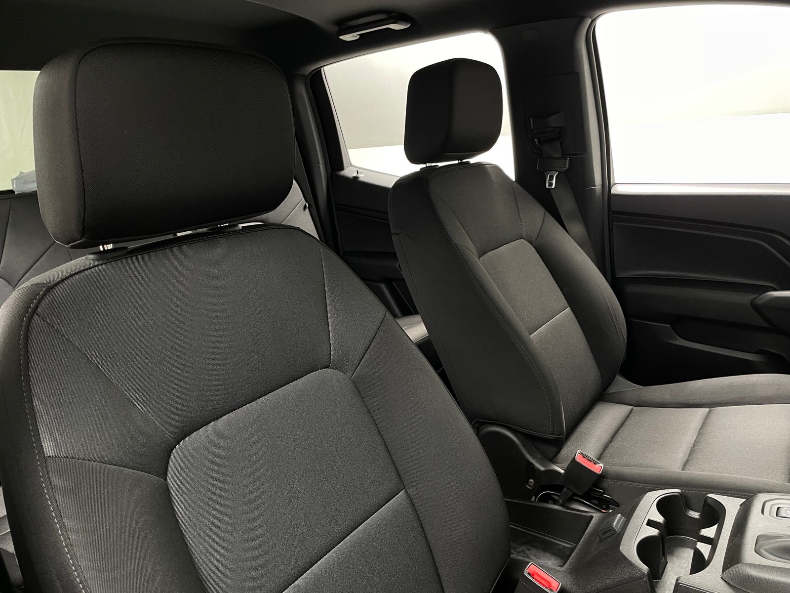 Thumbnail: 2024 Chevrolet Colorado - 2