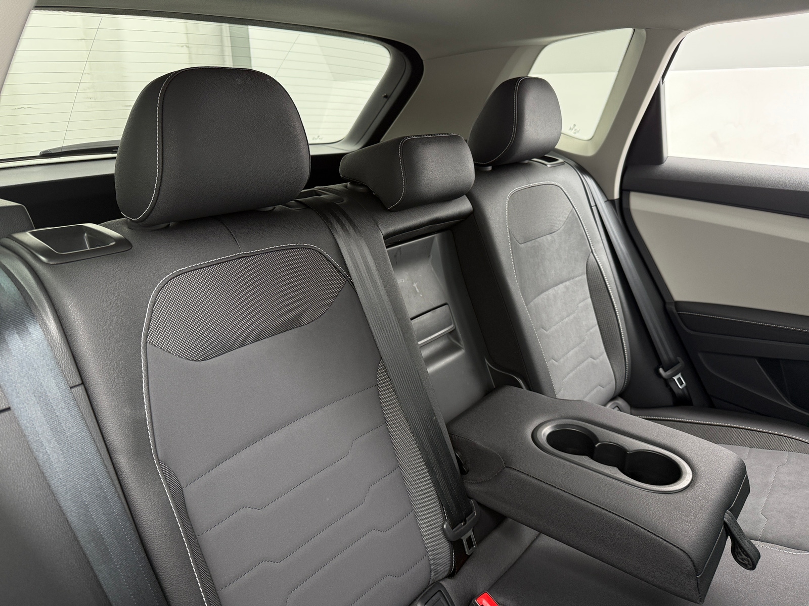 Thumbnail: 2025 Volkswagen Taos - 5