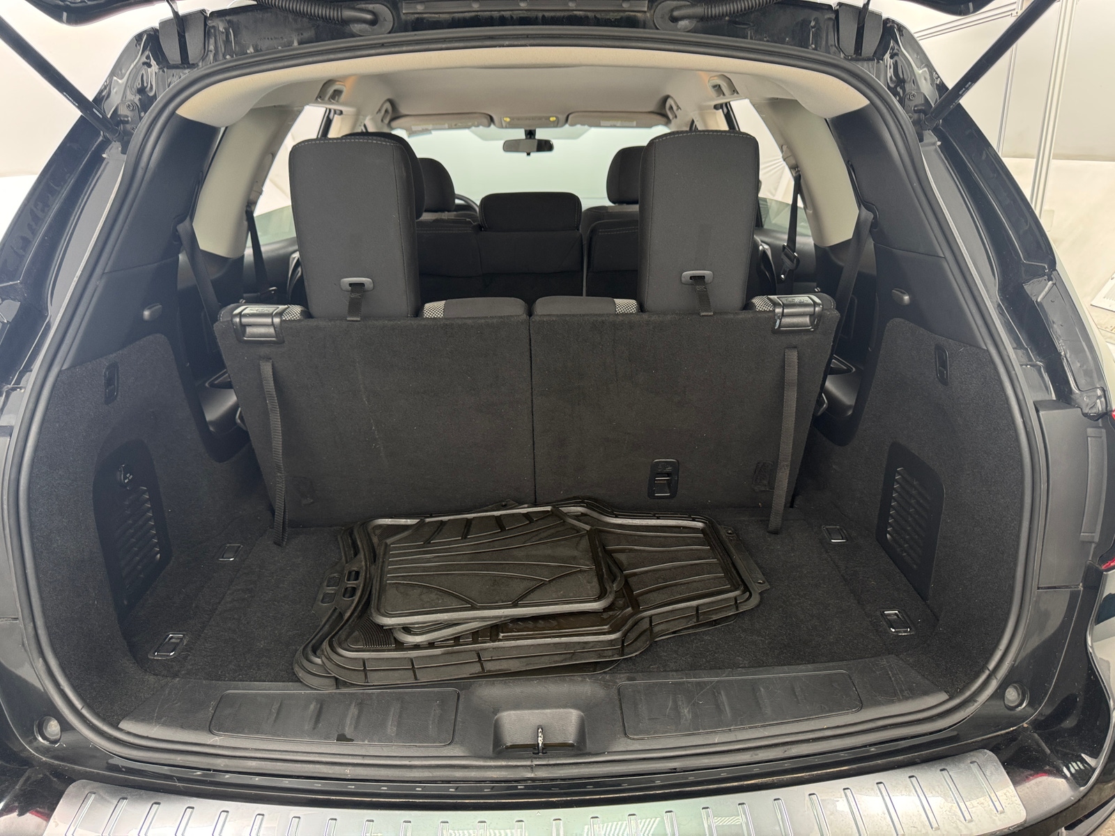 Thumbnail: 2020 Nissan Pathfinder - 7