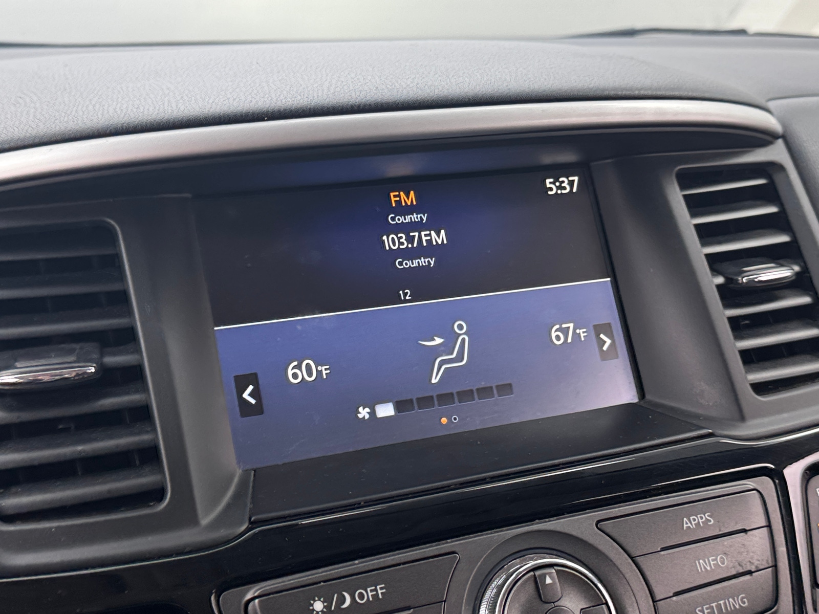 Thumbnail: 2020 Nissan Pathfinder - 4