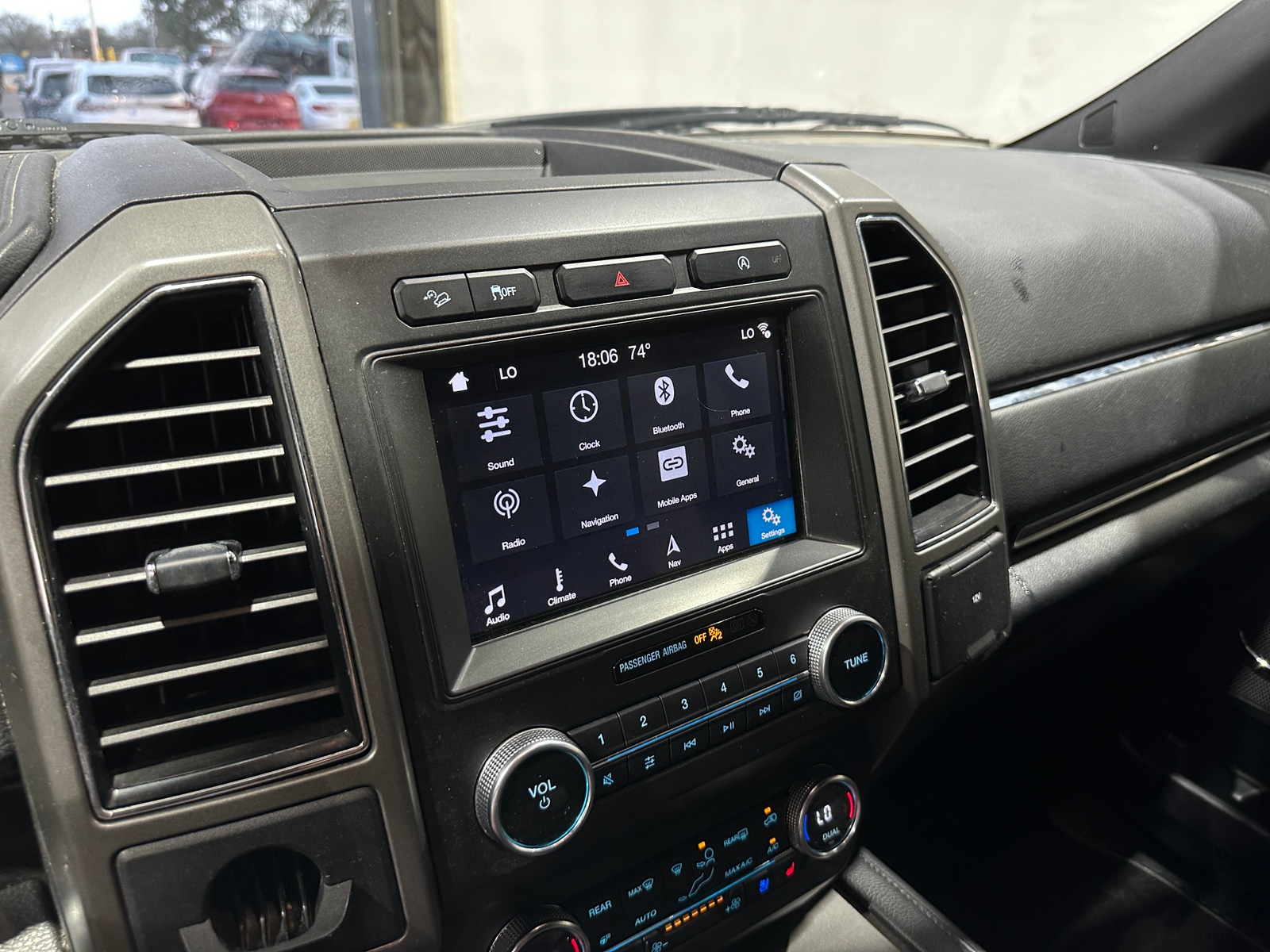 Thumbnail: 2019 Ford Expedition MAX - 3