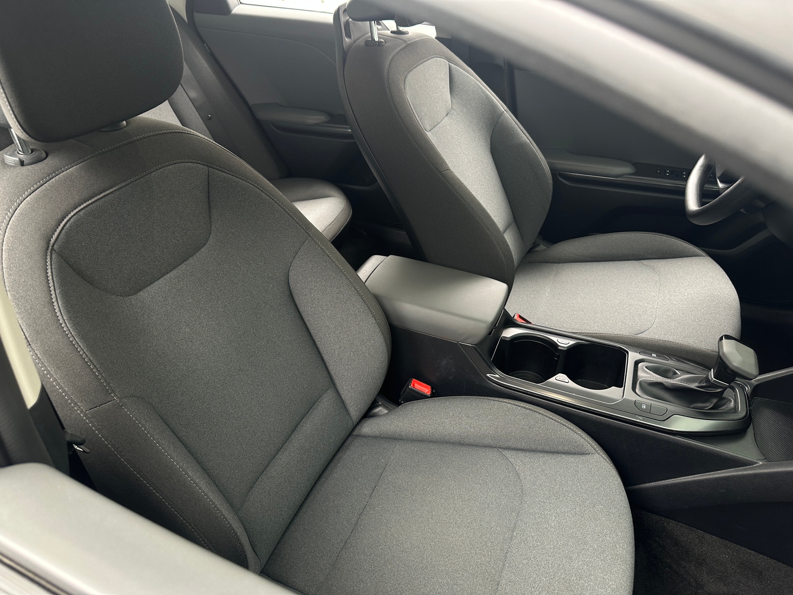 Thumbnail: 2025 Kia K4 - 2