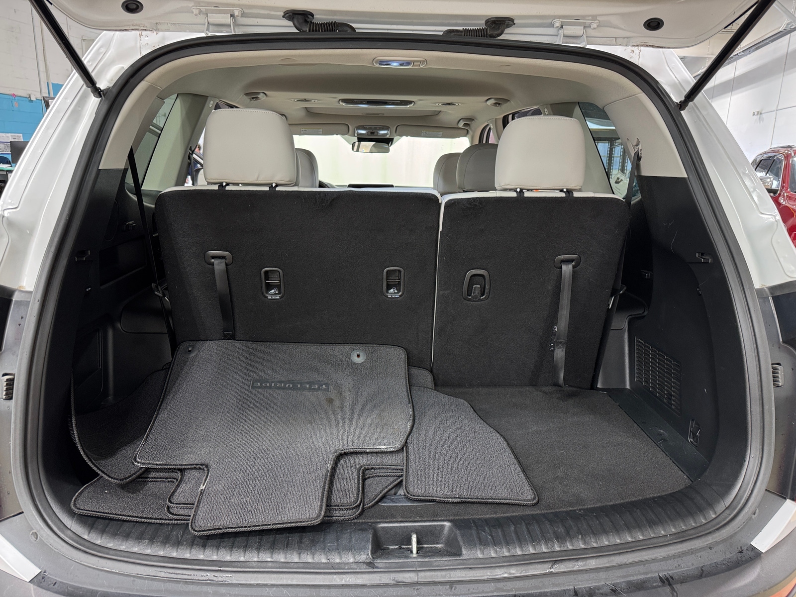 Thumbnail: 2022 Kia Telluride - 6