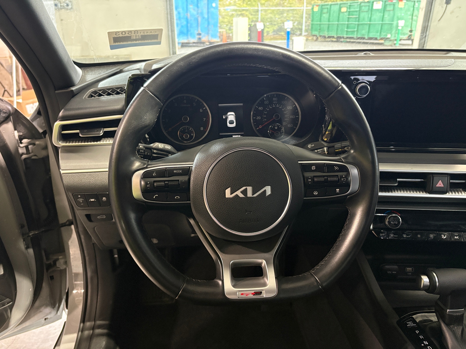 Thumbnail: 2022 Kia K5 - 4