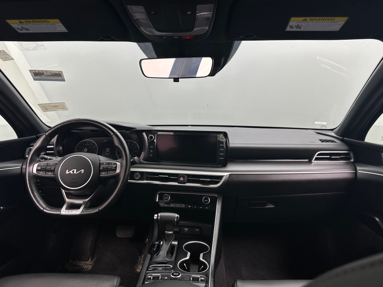 Thumbnail: 2023 Kia K5 - 3