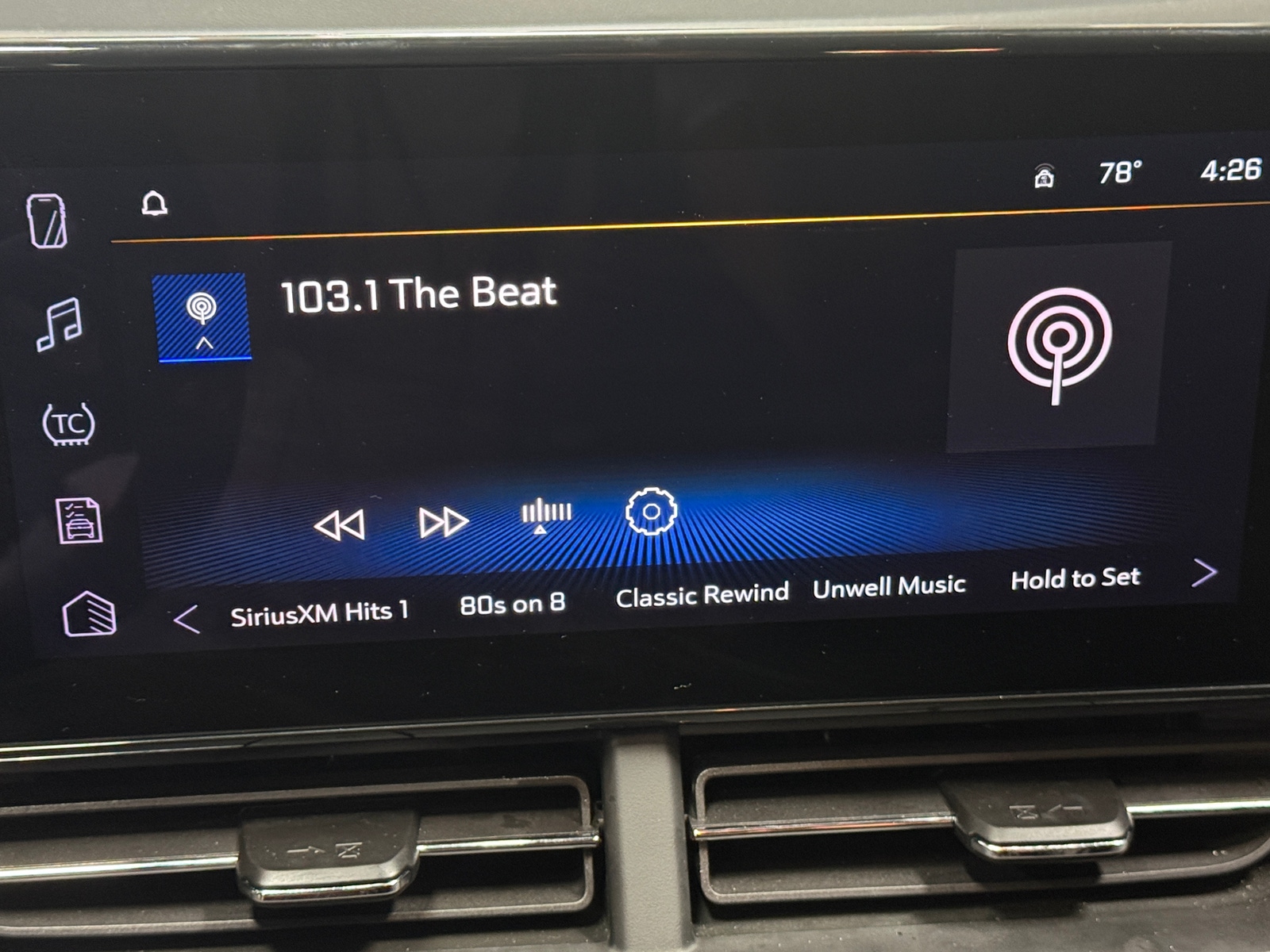 Thumbnail: 2025 Chevrolet Trax - 4