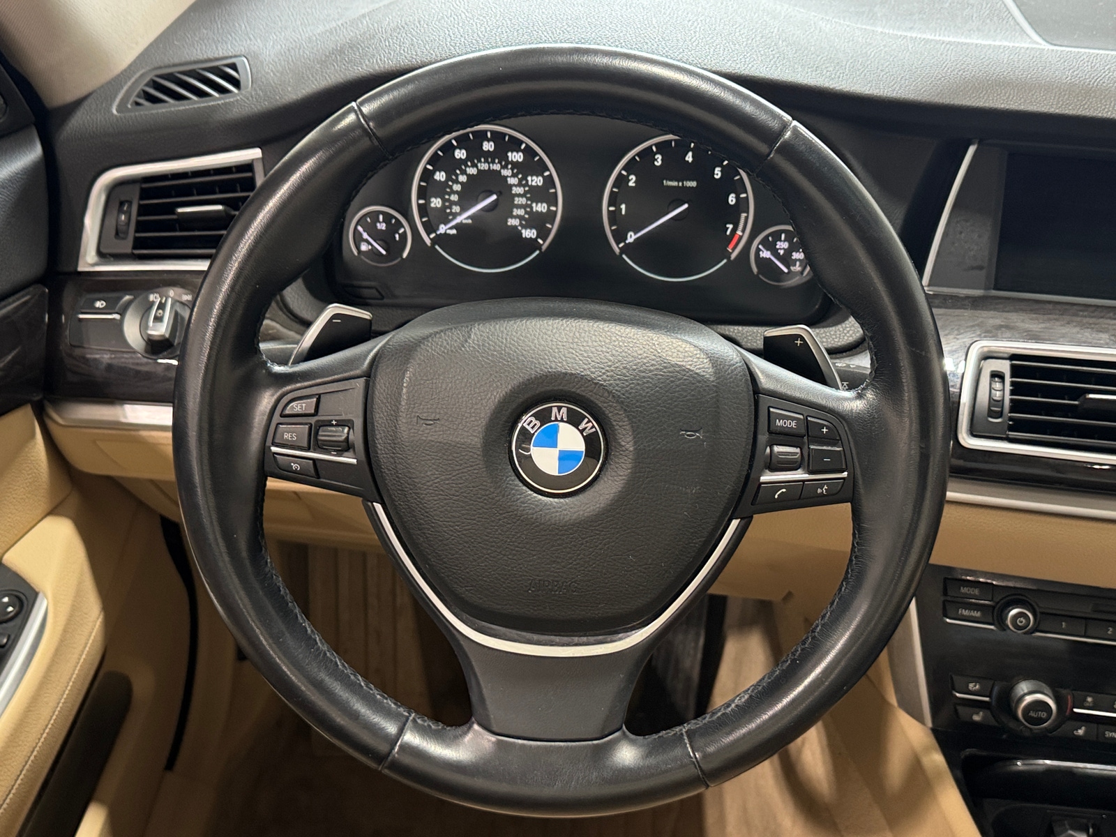 Thumbnail: 2017 BMW 5 Series - 4