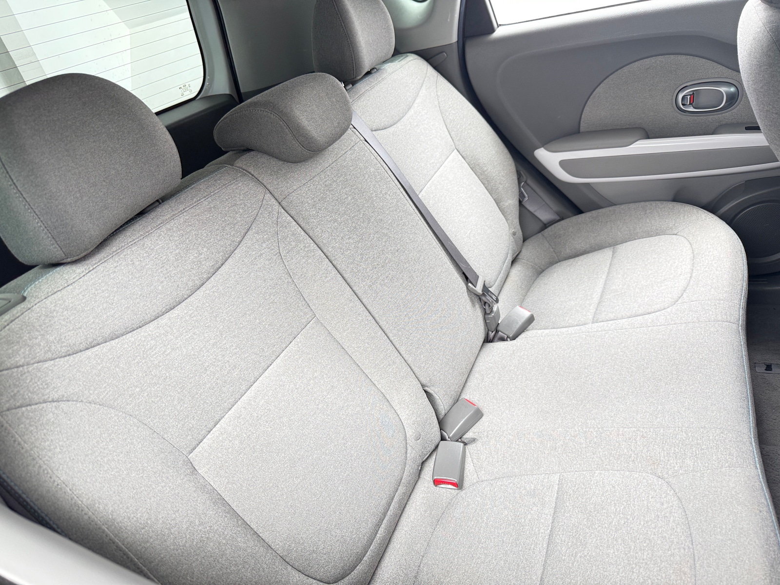 Thumbnail: 2017 Kia Soul EV - 6