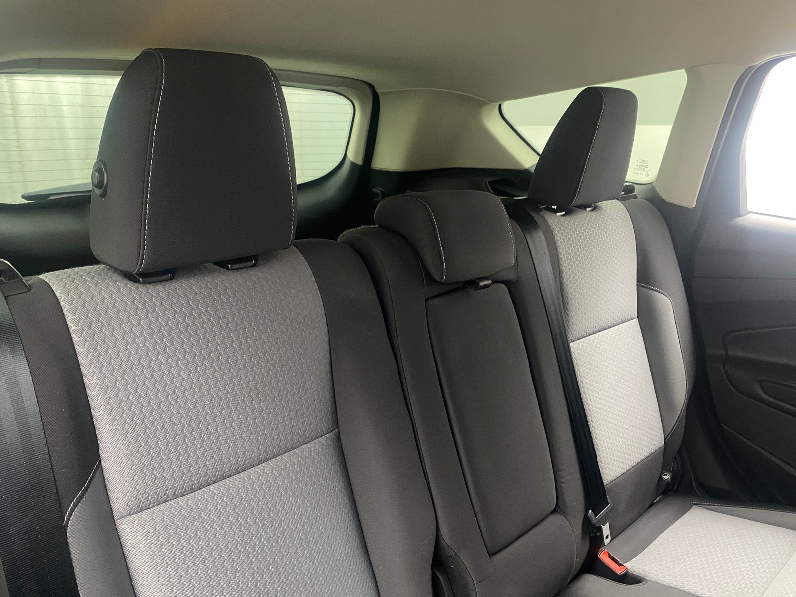 Thumbnail: 2018 Ford Escape - 6