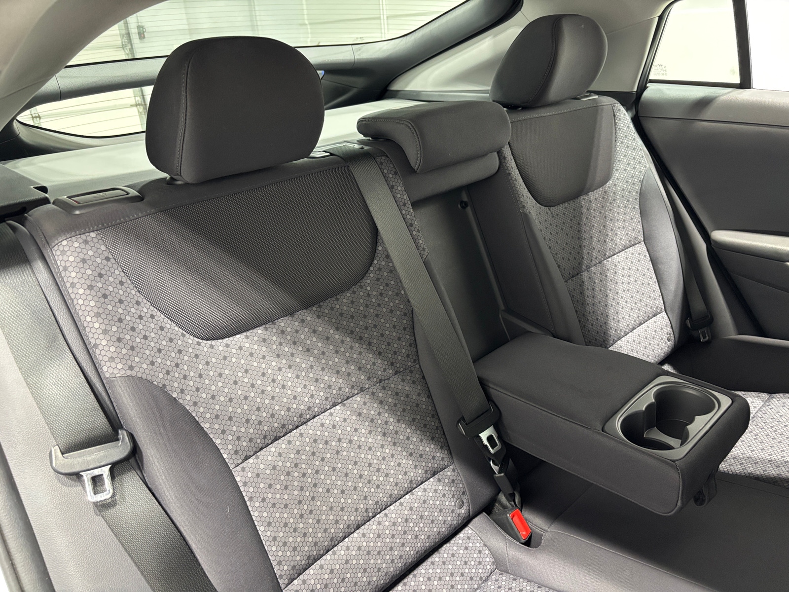 Thumbnail: 2019 Hyundai Ioniq - 6