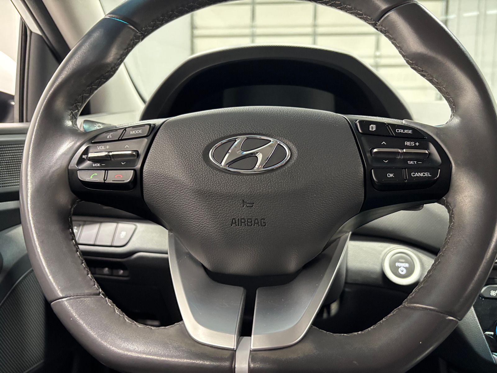 Thumbnail: 2019 Hyundai Ioniq - 5